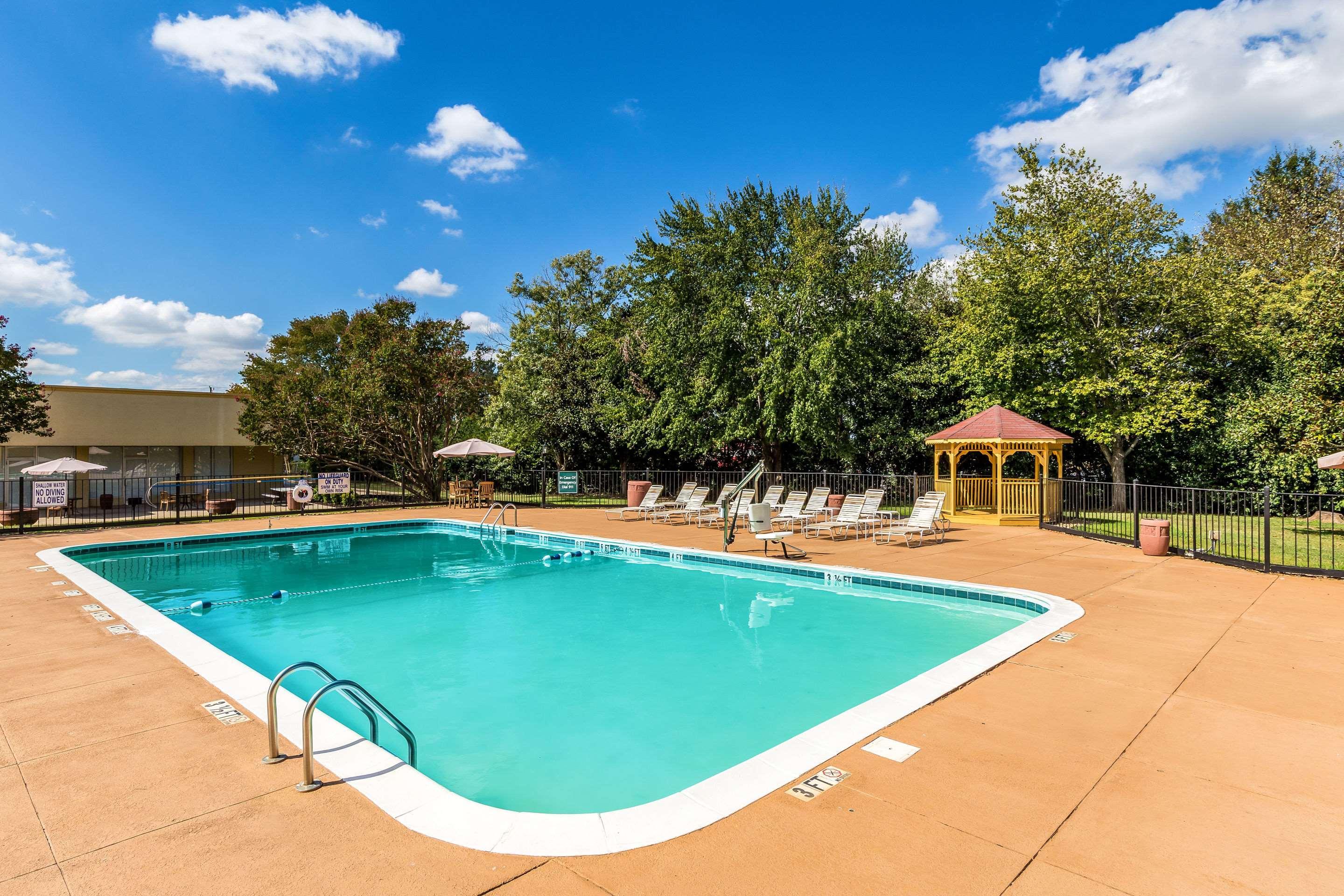 Quality Inn Clemson Near University Anderson Exterior photo