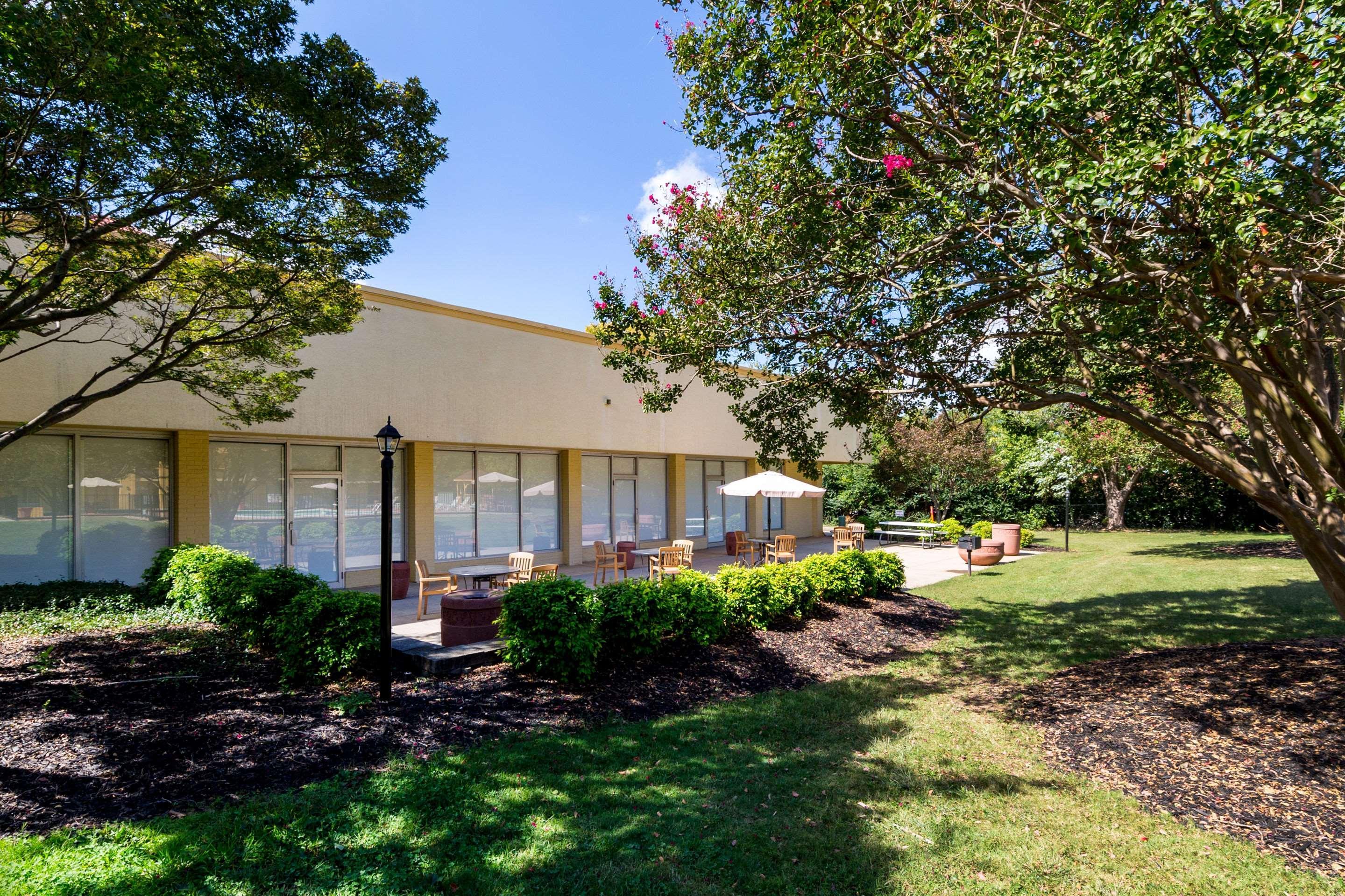 Quality Inn Clemson Near University Anderson Exterior photo